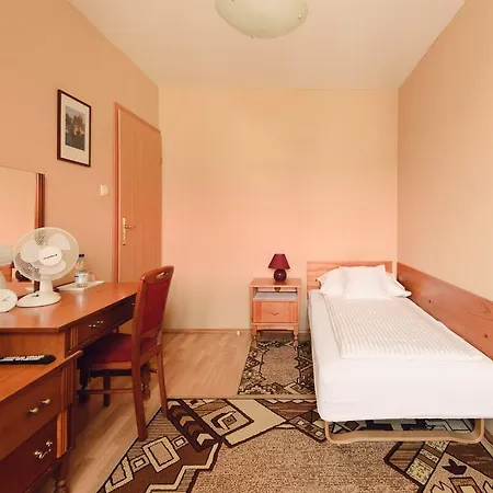 Goscinne Akropol Bed & Breakfast Poznań