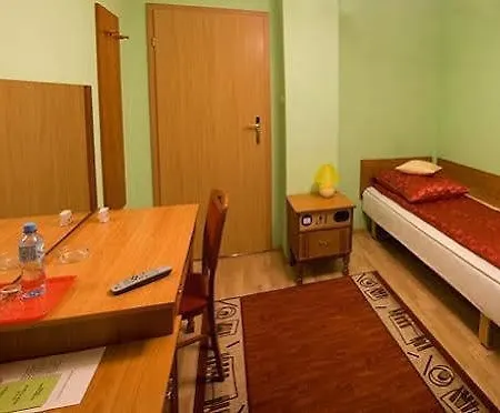 Pokoje Gościnne Akropol Nocleg ze śniadaniem *